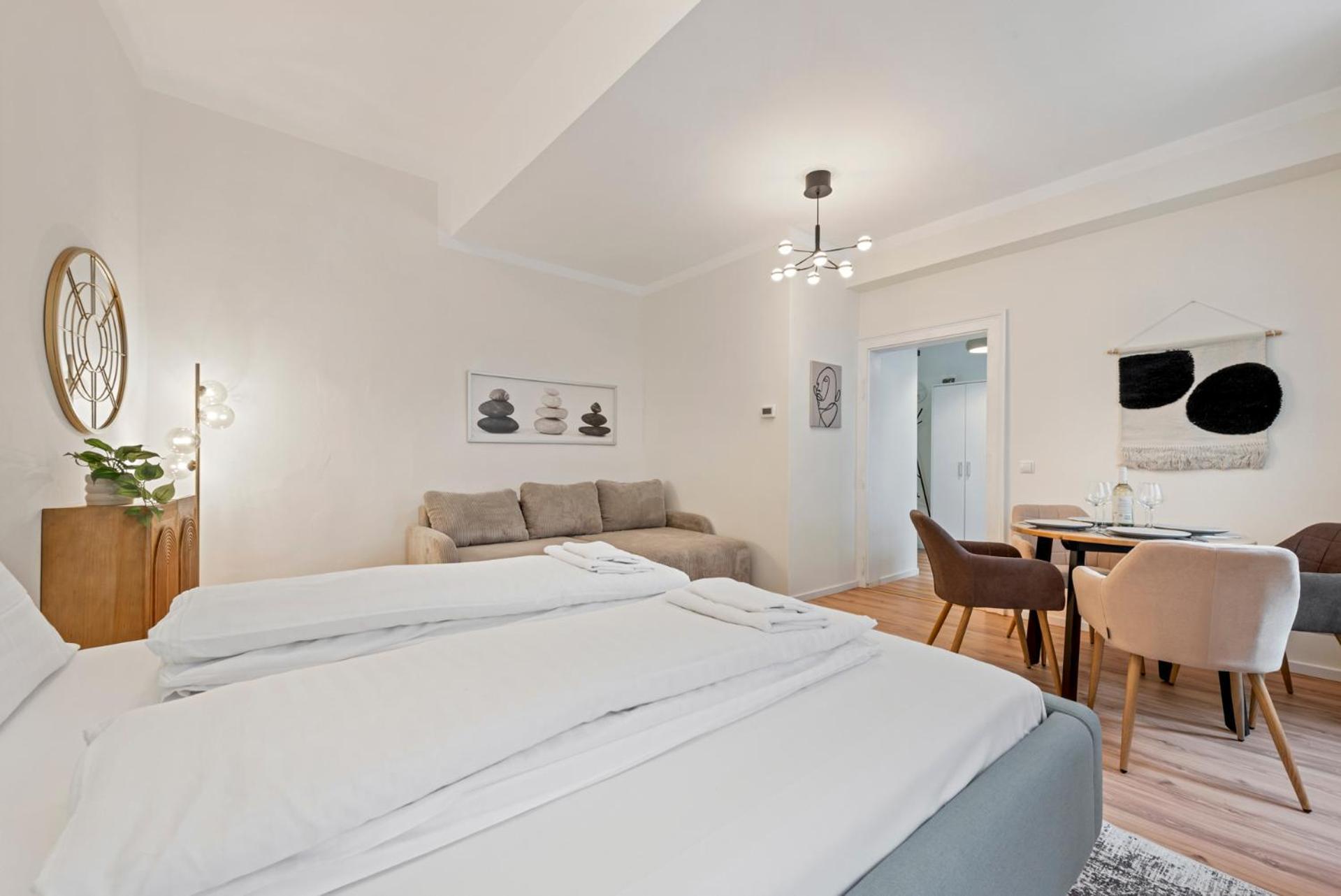 Cozy City Apartment - 15 Min To City-Centre - Contactless 24H Check-In Bécs Kültér fotó