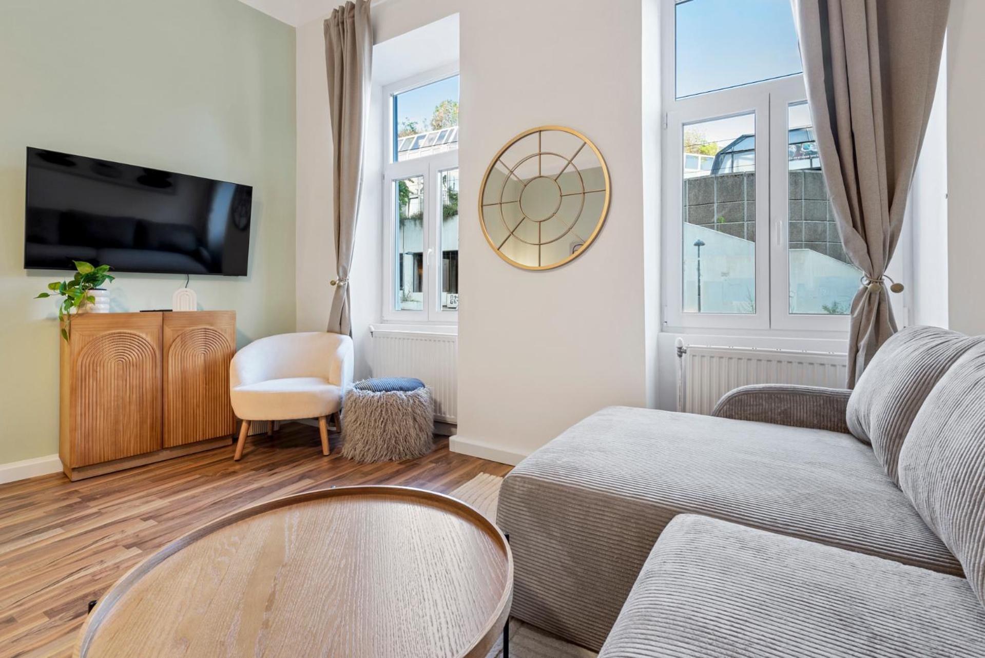 Cozy City Apartment - 15 Min To City-Centre - Contactless 24H Check-In Bécs Kültér fotó
